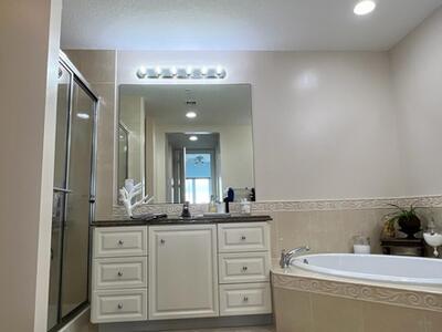 31 Harbour Isle Drive W, Fort Pierce, FL 34949