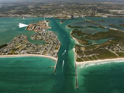 31 Harbour Isle Drive W, Fort Pierce, FL 34949