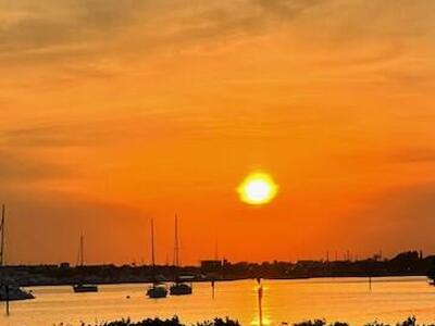 31 Harbour Isle Drive W, Fort Pierce, FL 34949