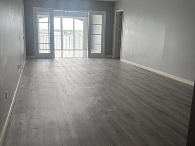 31 Harbour Isle Drive W, Fort Pierce, FL 34949