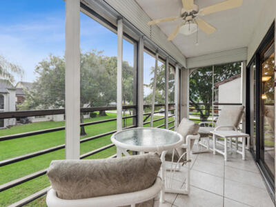 5040 Rose Hill Drive, Boynton Beach, FL 33437