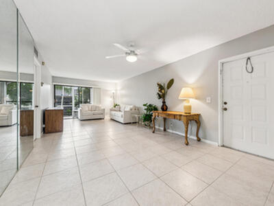 5040 Rose Hill Drive, Boynton Beach, FL 33437