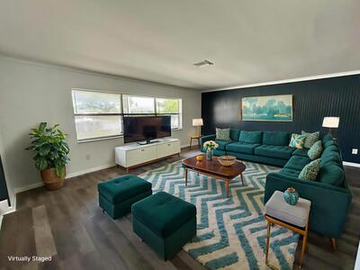 356 SE Prima Vista Boulevard