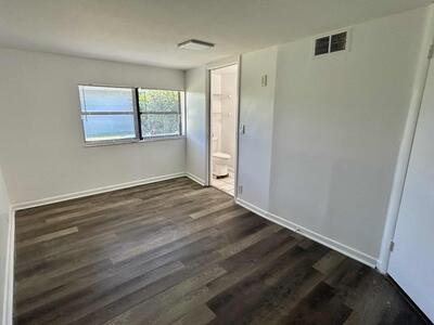 356 SE Prima Vista Boulevard, Port Saint Lucie, FL 34983