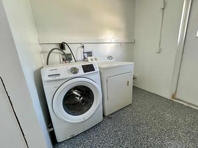 356 SE Prima Vista Boulevard, Port Saint Lucie, FL 34983