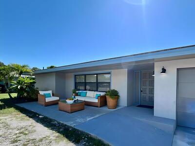 356 SE Prima Vista Boulevard, Port Saint Lucie, FL 34983