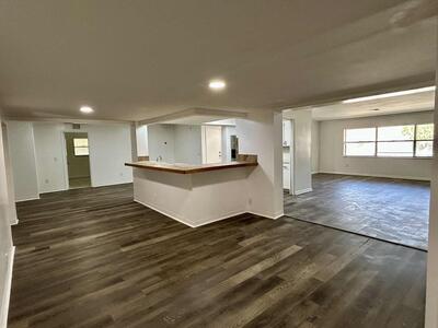 356 SE Prima Vista Boulevard, Port Saint Lucie, FL 34983