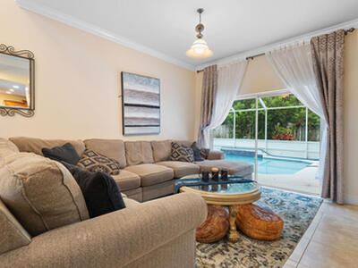 661 NE Zebrina Senda, Jensen Beach, FL 34957