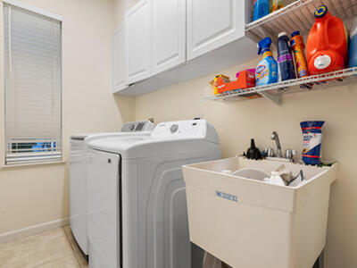 661 NE Zebrina Senda, Jensen Beach, FL 34957