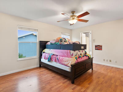 661 NE Zebrina Senda, Jensen Beach, FL 34957