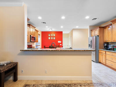 661 NE Zebrina Senda, Jensen Beach, FL 34957