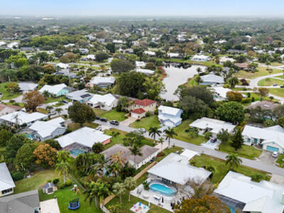 661 NE Zebrina Senda, Jensen Beach, FL 34957