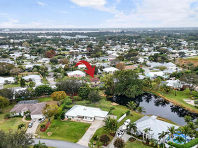 661 NE Zebrina Senda, Jensen Beach, FL 34957