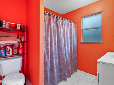 661 NE Zebrina Senda, Jensen Beach, FL 34957