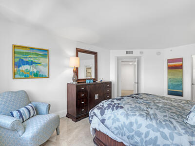 5200 N Ocean Drive, Singer Island, FL 33404