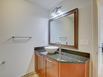 2409 N Ocean Boulevard, Fort Lauderdale, FL 33305