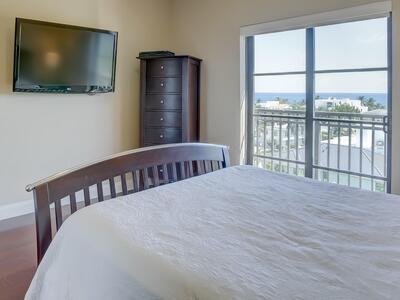 2409 N Ocean Boulevard, Fort Lauderdale, FL 33305