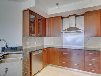 2409 N Ocean Boulevard, Fort Lauderdale, FL 33305