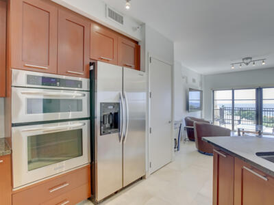 2409 N Ocean Boulevard, Fort Lauderdale, FL 33305