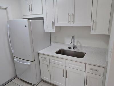 632 W 2nd Street, Riviera Beach, FL 33404