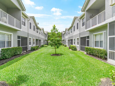 3116 Grandiflora Drive, Greenacres, FL 33467