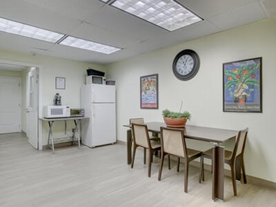 500 Bayview Drive, Sunny Isles Beach, FL 33160