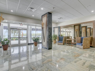 500 Bayview Drive, Sunny Isles Beach, FL 33160