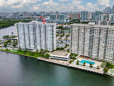 500 Bayview Drive, Sunny Isles Beach, FL 33160