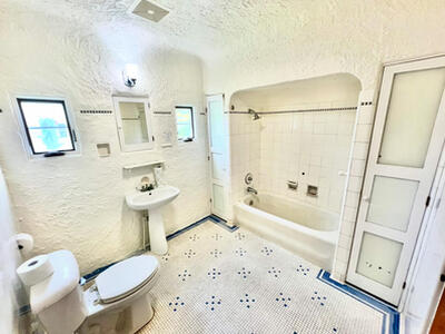 302 Fordham Drive, Lake Worth Beach, FL 33460