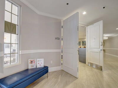 5475 Verona Drive, Boynton Beach, FL 33437