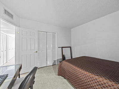 311 E Ocean Avenue, Lantana, FL 33462