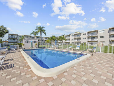 311 E Ocean Avenue, Lantana, FL 33462