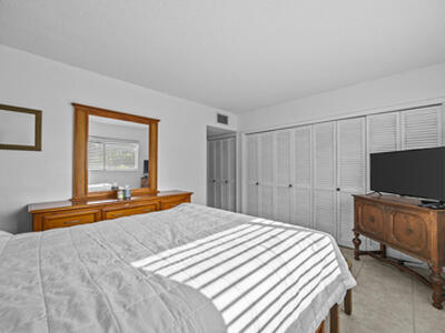 311 E Ocean Avenue, Lantana, FL 33462