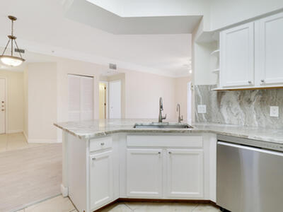 6305 Myrtlewood Circle W, Palm Beach Gardens, FL 33418