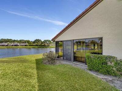 5531 Parkwalk Circle E, Boynton Beach, FL 33472