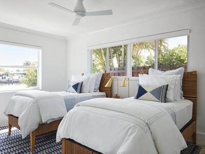 116 Arlington Place, West Palm Beach, FL 33405