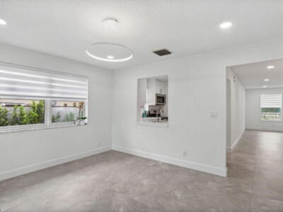 604 SE 4th Avenue, Delray Beach, FL 33483