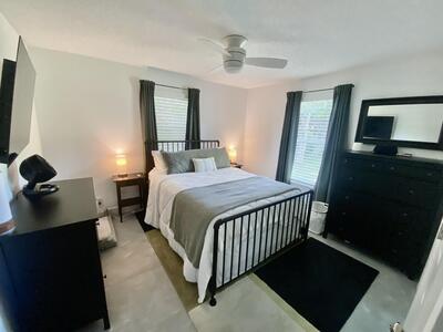 604 SE 4th Avenue, Delray Beach, FL 33483