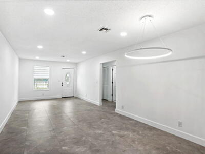 604 SE 4th Avenue, Delray Beach, FL 33483