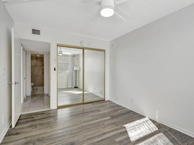 500 Executive Center Drive, West Palm Beach, FL 33401