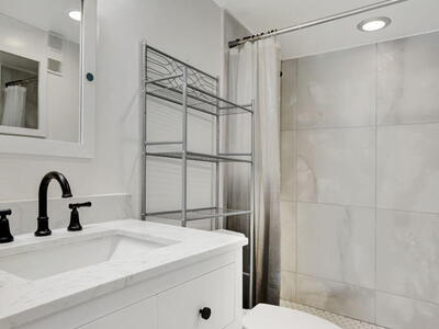 500 Executive Center Drive, West Palm Beach, FL 33401