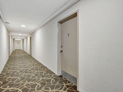 500 Executive Center Drive, West Palm Beach, FL 33401