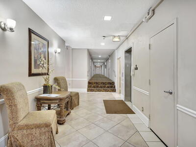 500 Executive Center Drive, West Palm Beach, FL 33401