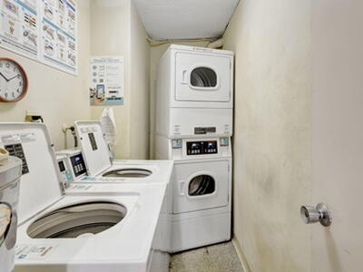 500 Executive Center Drive, West Palm Beach, FL 33401