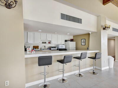 500 Executive Center Drive, West Palm Beach, FL 33401