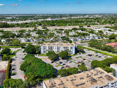 500 Executive Center Drive, West Palm Beach, FL 33401