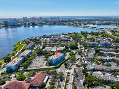 500 Executive Center Drive, West Palm Beach, FL 33401