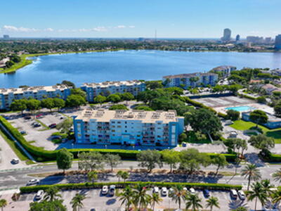 500 Executive Center Drive, West Palm Beach, FL 33401