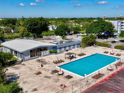 500 Executive Center Drive, West Palm Beach, FL 33401