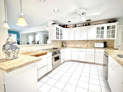 1014 Lewis Cove, Delray Beach, FL 33483